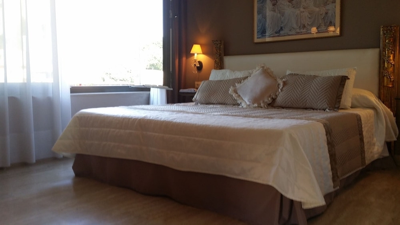 Imagen de la habitación del Hotel San Polo. Foto 6