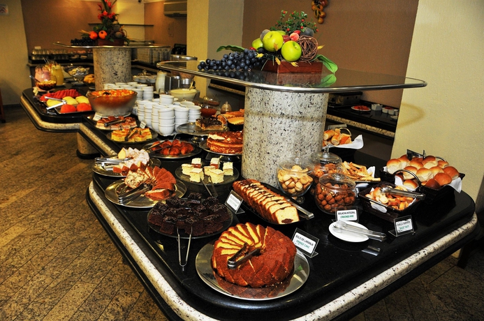 Imagen del bar/restaurante del Hotel San Rafael, Vila Paraguaia. Foto 3