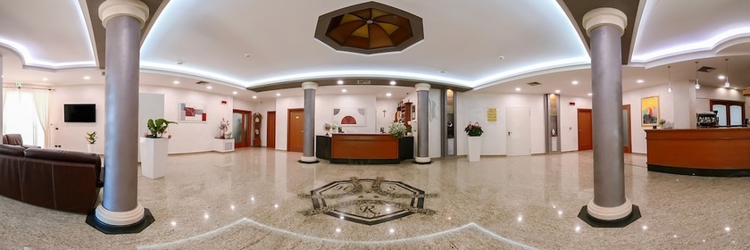 Imagen de los interiores del Hotel San Raffaele Restaurant and Resort. Foto 19
