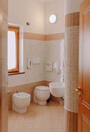Imagen de la habitación del Hotel San Raffaele Restaurant and Resort. Foto 18
