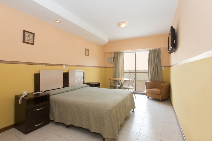 Imagen de la habitación del Hotel San Remo City. Foto 6