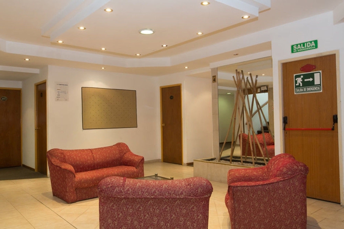 Imagen de los interiores del Hotel San Remo City. Foto 13