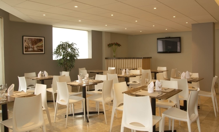 Imagen del bar/restaurante del Hotel San Remo, LIMA. Foto 2