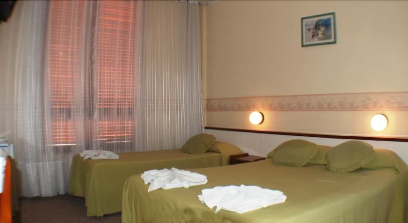Imagen de la habitación del Hotel San Remo Park. Foto 3