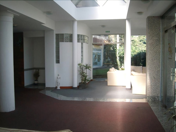 Imagen de los interiores del Hotel San Remo Park. Foto 15
