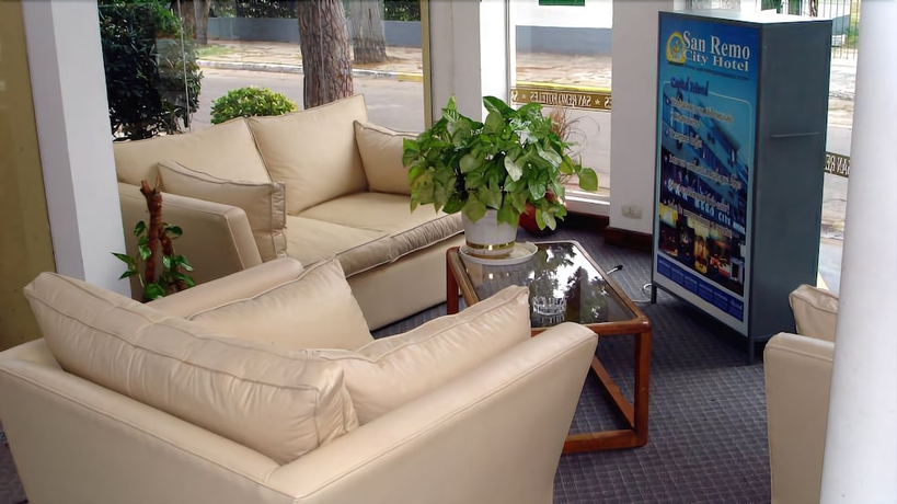 Imagen de los interiores del Hotel San Remo Park. Foto 18