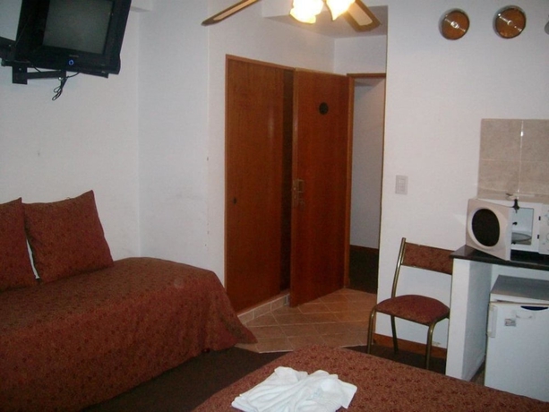 Imagen de la habitación del Hotel San Remo Park. Foto 11
