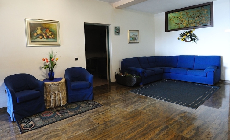 Imagen del bar/restaurante del Hotel San Remo, San Zeno di Montagna. Foto 2