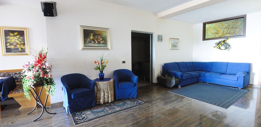 Imagen del bar/restaurante del Hotel San Remo, San Zeno di Montagna. Foto 3