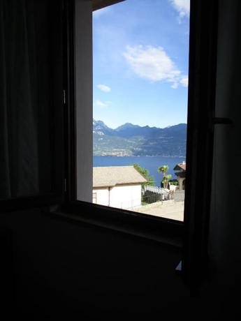 Imagen de la habitación del Hotel San Remo, San Zeno di Montagna. Foto 12