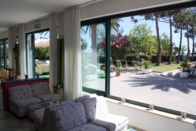 Imagen de los interiores del Hotel San Remo, Villa Rosa. Foto 16