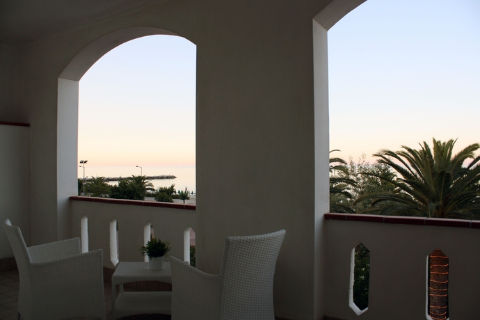 Imagen de los exteriores del Hotel San Remo, Villa Rosa. Foto 12