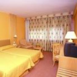 Imagen de la habitación del Hotel San Roque, Medina del Campo. Foto 5