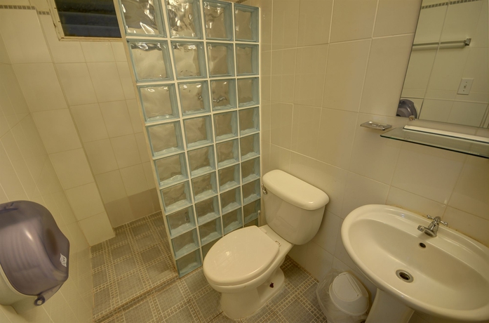 Imagen de la habitación del Hotel San Roque Panama. Foto 9