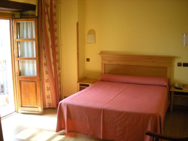 Imagen general del Hotel San Roque, Reinosa. Foto 12