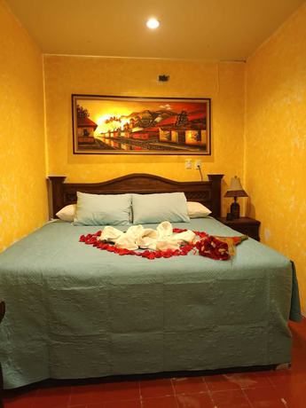 Imagen de la habitación del Hotel San Sebasti&aacute;n, Antigua Guatemala. Foto 16