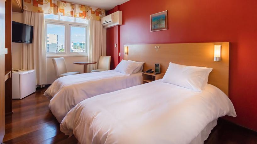 Imagen de la habitación del Hotel San Silvestre. Foto 6