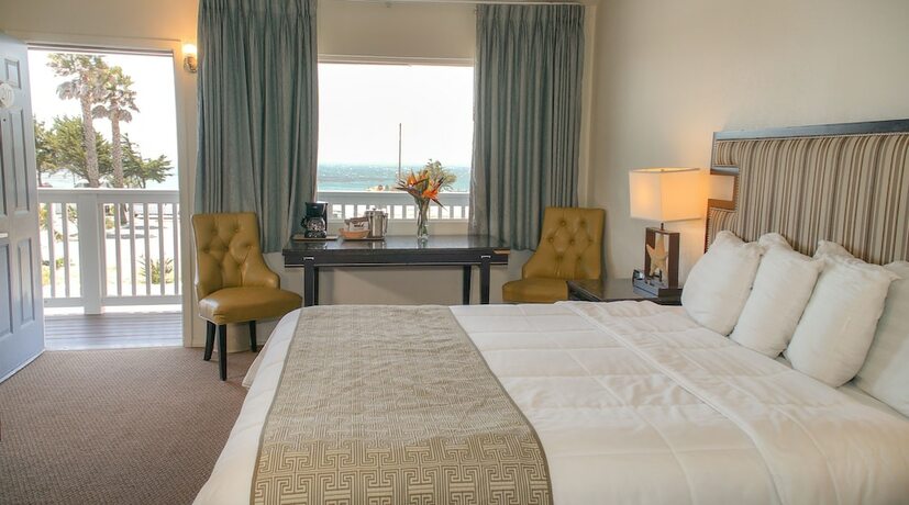 Imagen de la habitación del Hotel San Simeon Lodge. Foto 20