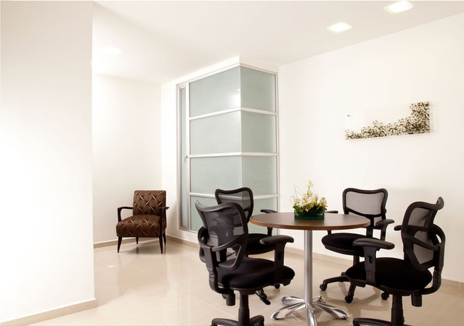 Imagen de la habitación del Hotel San Simón Pereira. Foto 13