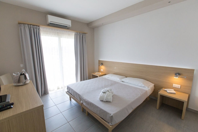 Imagen de la habitación del Hotel San Teodoro. Foto 3