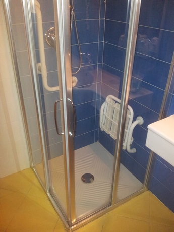 Imagen de la habitación del Hotel San Terenzo. Foto 15