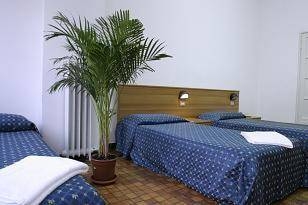 Imagen de la habitación del Hotel San Tomaso. Foto 3