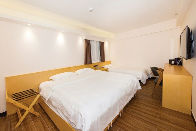 Imagen de la habitación del Hotel San Tung Fong Commercial Inn South Wing. Foto 21