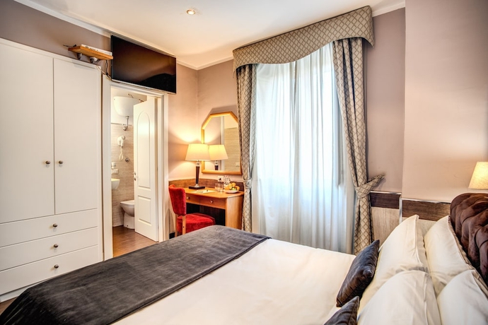 Imagen de la habitación del Hotel San Valentino, Roma. Foto 8