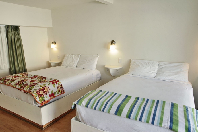 Imagen de la habitación del Hotel San Vicente Bungalows. Foto 6