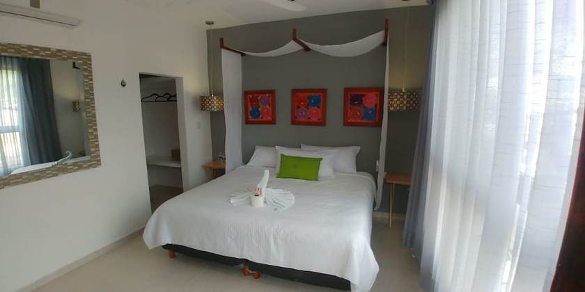 Imagen de la habitación del Hotel San Vicente, Playa del Carmen. Foto 6