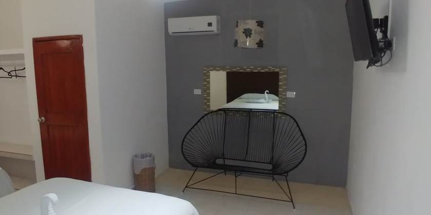 Imagen de la habitación del Hotel San Vicente, Playa del Carmen. Foto 15