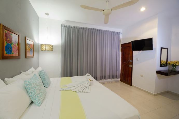 Imagen de la habitación del Hotel San Vicente, Playa del Carmen. Foto 16