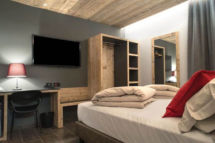 Imagen de la habitación del Hotel San Vitale. Foto 6