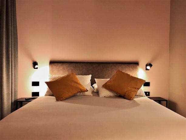 Imagen de la habitación del Hotel San Vitale. Foto 11
