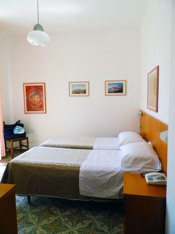 Imagen de la habitación del Hotel San Vito. Foto 8