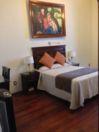 Imagen de la habitación del Hotel San Xavier. Foto 6