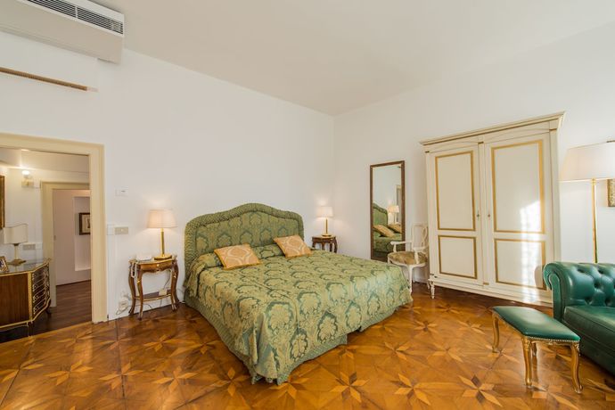 Imagen de la habitación del Hotel San Zaccaria. Foto 5
