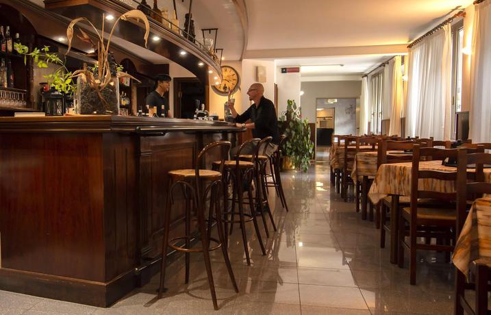 Imagen del bar/restaurante del Hotel San Zeno. Foto 4