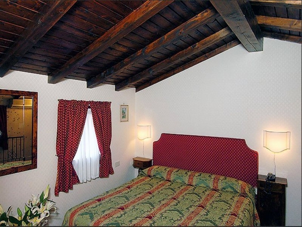 Imagen general del Hotel San Zulian. Foto 3