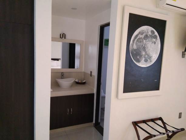 Imagen de la habitación del Hotel SanJo. Foto 11