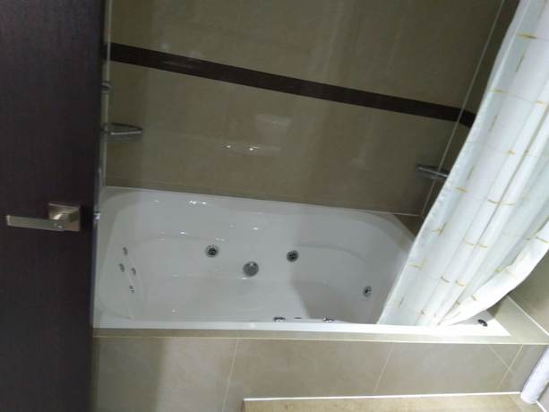 Imagen de la habitación del Hotel SanJo. Foto 15