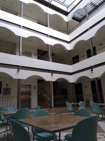 Imagen del bar/restaurante del Hotel SanJo. Foto 5