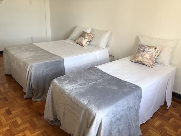 Imagen de la habitación del Hotel SanThiago. Foto 10