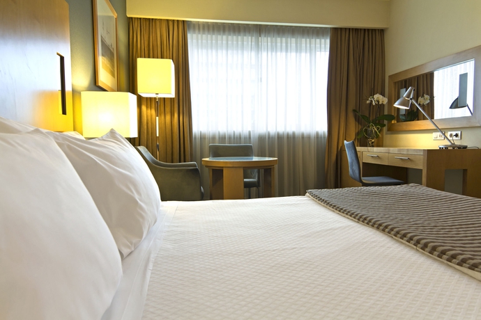 Imagen de la habitación del Hotel Sana Malhoa. Foto 7