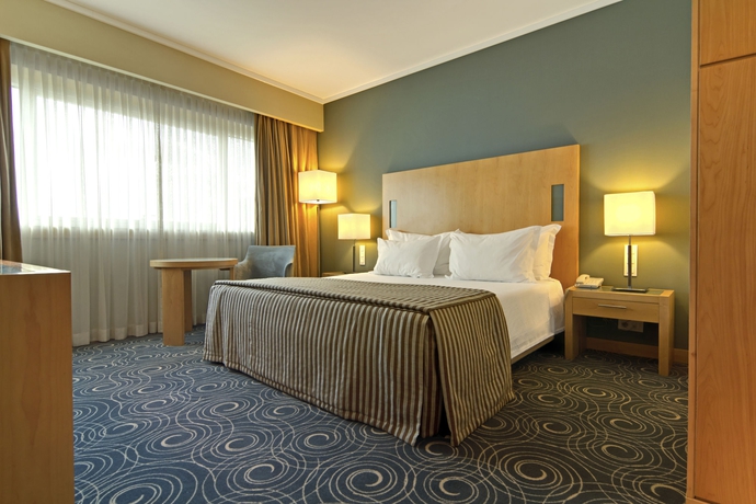 Imagen de la habitación del Hotel Sana Malhoa. Foto 8