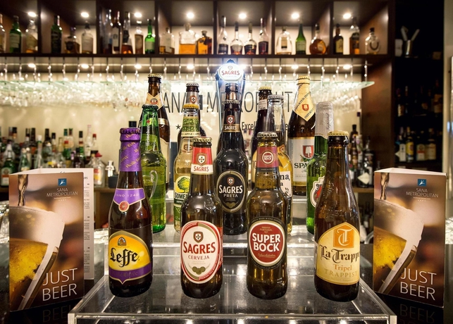 Imagen del bar/restaurante del Hotel Sana Metropolitan. Foto 6