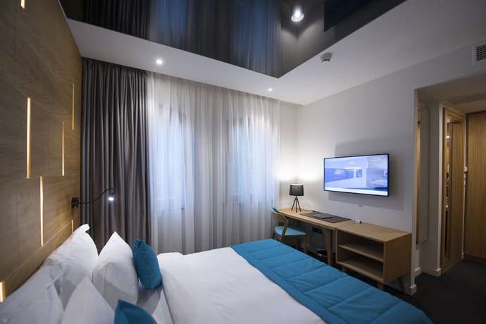 Imagen de la habitación del Hotel Sana, Sarajevo. Foto 10