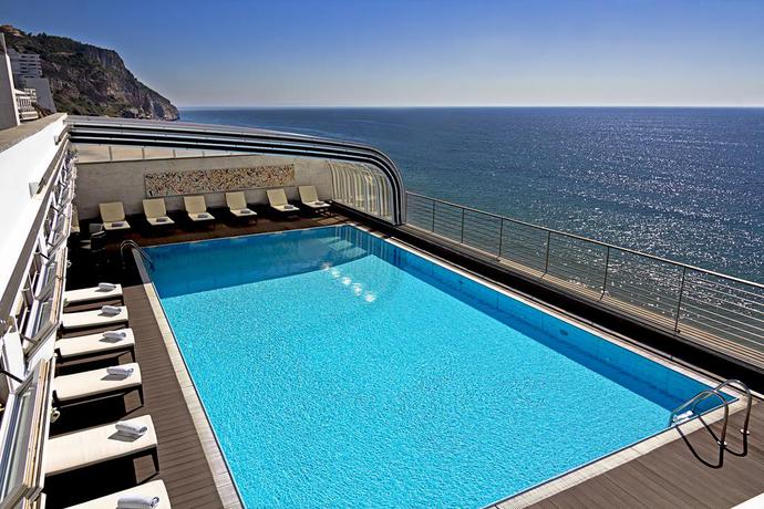 Imagen de la piscina del Hotel Sana Sesimbra. Foto 18