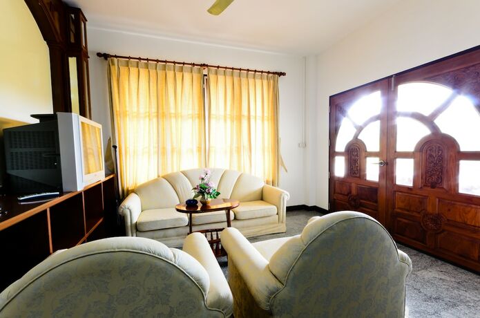 Imagen general del Hotel Sananwan Beach Bandb. Foto 9