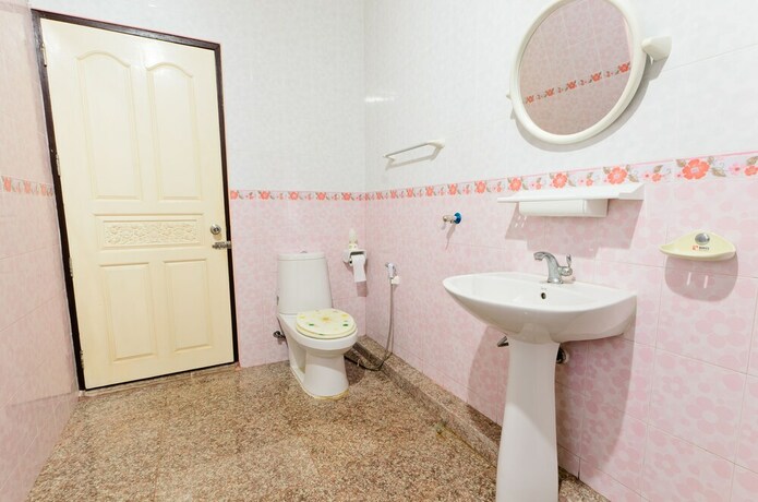 Imagen general del Hotel Sananwan Beach Bandb. Foto 11